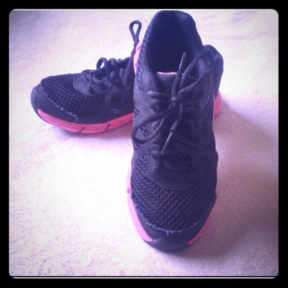 L.A. Gear Girls Running Shoes Black Pink Sneakers Size 1 | Athletic Trainers - Picture 7 of 10